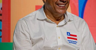 Artigo: Em plenária na Lapa, Jerônimo Rodrigues destaca união entre governos e prefeitos