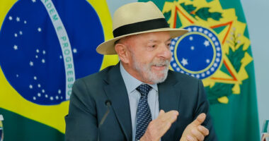 Artigo: Real Time: Lula lidera primeiro turno, com 9 pontos de vantagem sobre Flávio Bolsonaro