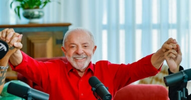 Artigo: Quaest: Lula supera Flávio em pesquisa de percepção de eleitores sobre honestidade de candidatos