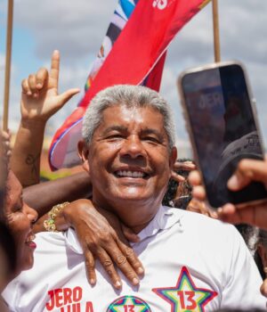 Artigo: Rivais em Inhambupe se unem para participar de carreata de Jerônimo Rodrigues