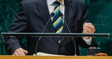 Artigo: Pesquisa AtlasIntel aponta Lula à frente de Flávio Bolsonaro no 1º turno