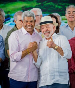 Artigo: Jerônimo diz que eleitores viram “risco” de novo governo Bolsonaro ao reeleger Lula