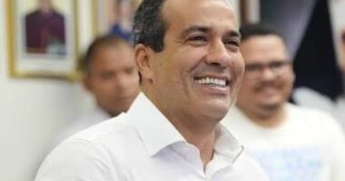 Artigo: Prefeitura vai gastar mais de R$ 2 milhões na reforma de um único campo de futebol